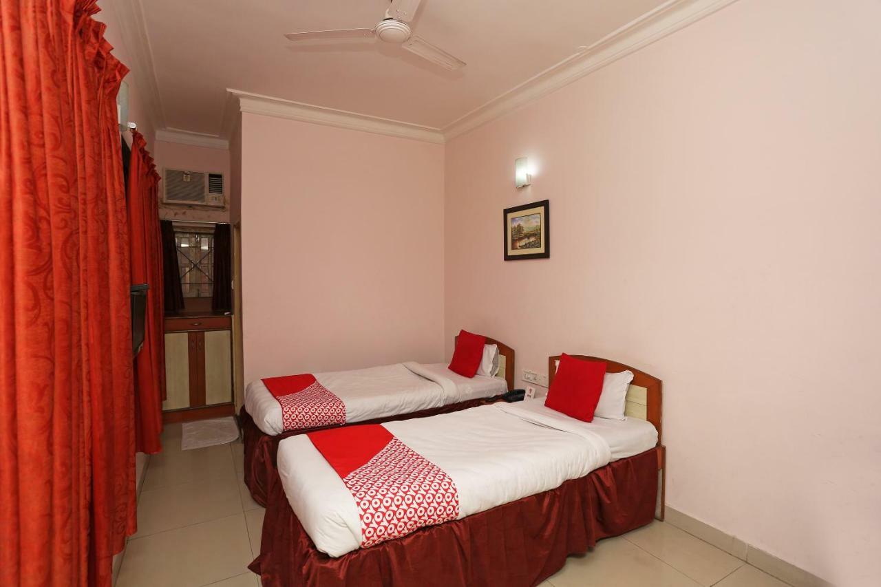 Oyo 1359 Hotel Best Inn Bhubaneswar Ngoại thất bức ảnh